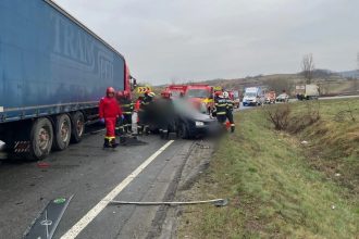accident tragic in cluj cinci barbati blocati in masina a fost solicitat elicopterul smurd