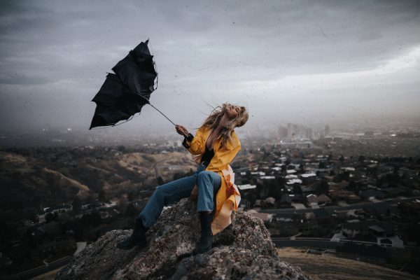 avertizare meteorologica de ploi vant si ninsori la munte pana marti dimineata