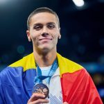 Dincolo de performanta David Popovici sprijina copiii fara un acasa si face apel la solidaritate
