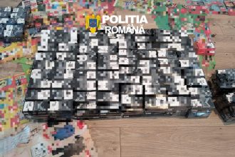 Politistii au efectuat o descindere in Maramures Captura de peste 22000 de tigari