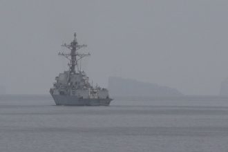 SUA deschid Stramtoarea Ormuz Doua nave militare au inceput operatiunile de deminare