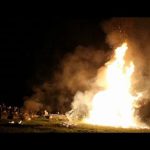 Traditia focului de la Iacoboi continuata la Grosi in noaptea de Inviere