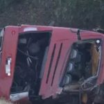 12 decese dupa ce un autocar plin cu calatori s a rasturnat intr un sant in Ungaria
