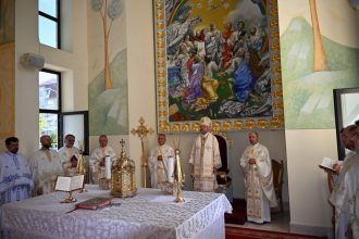 25 de ani de credinta si comunitate la Biserica Greco Catolica Sfanta Maria din Baia Mare