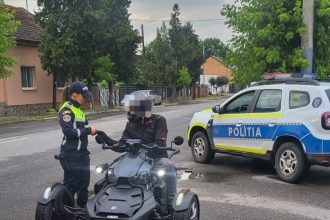 ATV condus fara permis pe o strada din Borsa soferul a primit dosar penal
