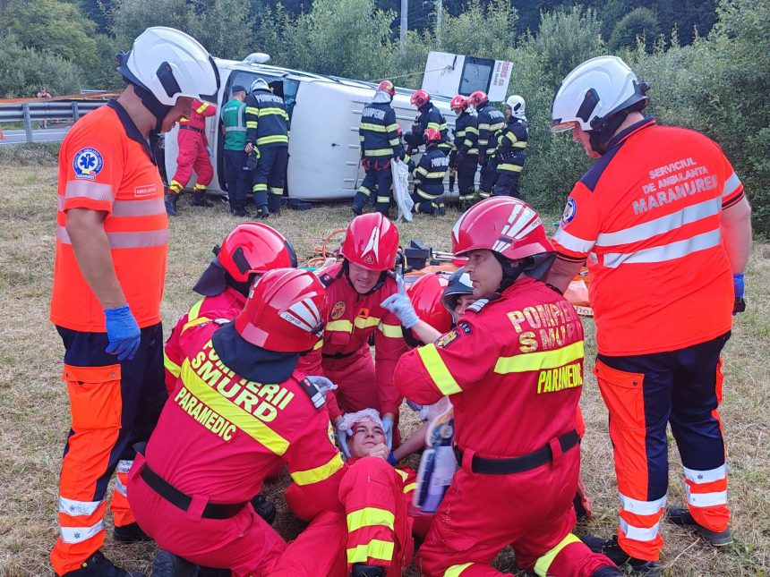 Accident cu 11 victime in Pasul Gutai ISU Maramures a pus in aplicare Planul Rosu de Interventie