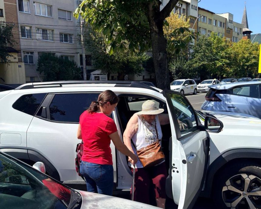Asistenta pentru seniorii din Baia Mare oferita direct la domiciliu