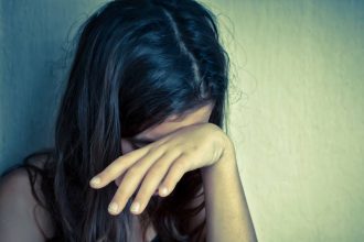 Barbat retinut pentru agresiune sexuala asupra unei minore la Salistea de Sus A atras o in locuinta sub pretextul ca are nevoie de ajutor