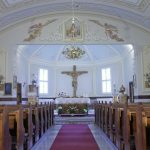 Biserica Sfantul Francisc din Baia Borsa isi celebreaza centenarul Episcopul Eugen Schonberger va binecuvanta lacasul restaurat