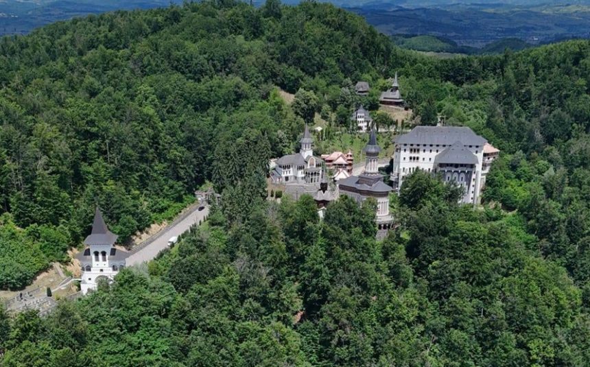 Centenarul Manastirii Sfanta Ana Rohia Patru zile de rugaciune si pelerinaj