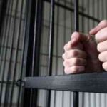 Doi hoti in spatele gratiilor Politistii din Baia Mare au executat doua mandate de arestare