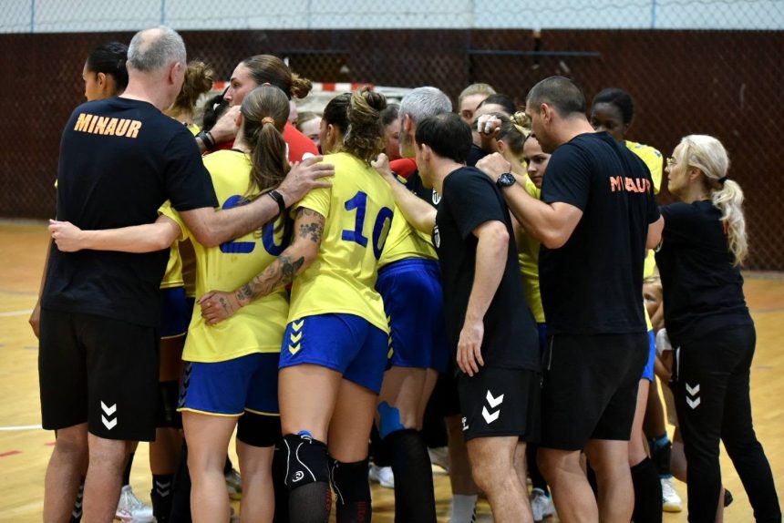 Handbal Liga Florilor CS Minaur Baia Mare va juca luni la Ramnicu Valcea