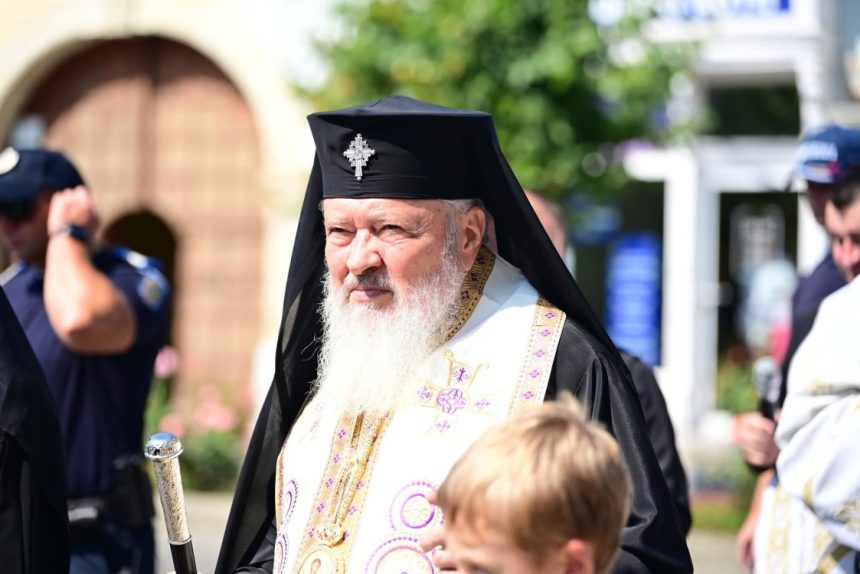 Pelerinajul catre Nicula o cale a credintei IPS Andrei ii invita pe credinciosi sa inceapa calatoria