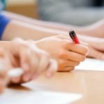 Peste 33000 de absolventi isi incearca sansele la Bacalaureat in sesiunea de toamna