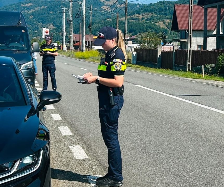 Politistii monitorizeaza traficul pe DN 18 Aciune BLITZ intre Petrova si Viseu de Sus