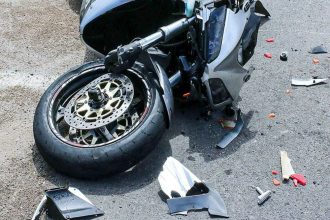 accident soldat cu o victima in baia mare un motociclist a fost ranit in urma coliziunii cu un autoturism