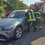 impact devastator intre un tir si o masina la ciuperceni pompierii lau scos pe sofer dintre fiare