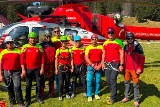 7 salvamontiști maramureșeni au absolvit etapa de vară a Școlii Naționale Salvamont