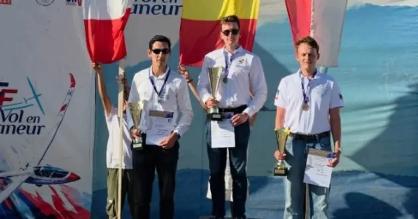 Baia Mare câștigă aur la Campionatul Mondial de Acrobație cu Planorul