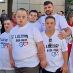 Ce vede un copil la festivalul castanelor? Un mesaj care ne îndeamnă să fim mai atenți
