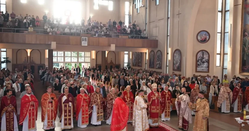 Hramul Parohiei „Sfânta Cruce” din Baia Mare
