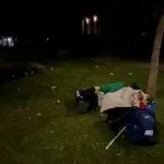 Imagini ale disperării: au dormit ca la stână