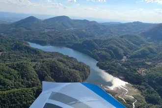 Imagini spectaculoase deasupra Băii Mari, toamna văzută din zbor