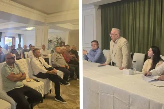 Jocul politic AUR de la Târgu Lăpuș. Cine ia deciziile și cine mai contează în 2028?