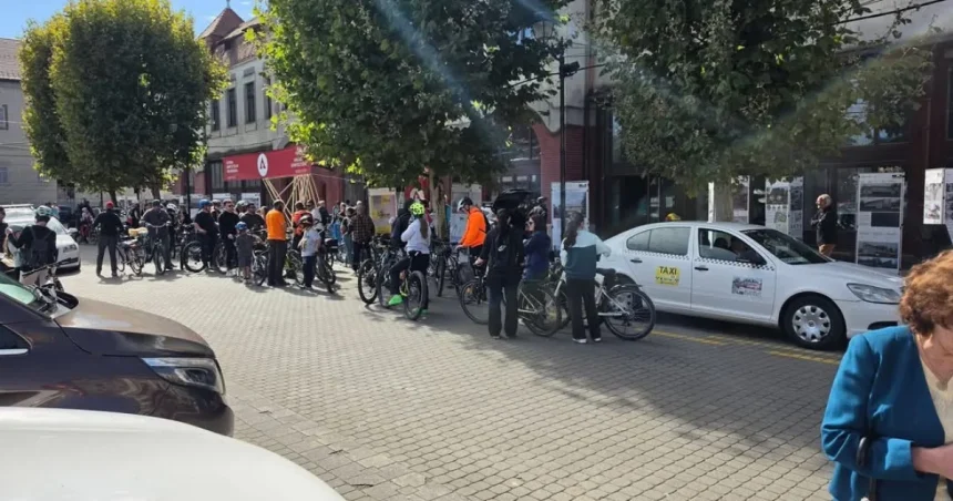Pista, folosită ca fundal pentru campanii de marketing