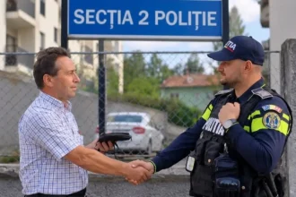 Și-a uitat 11.500 de euro în troleibuz. Șoferul din Cluj care merită respect